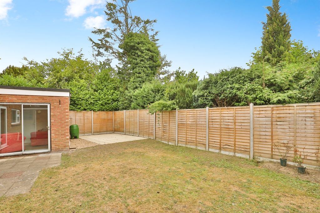 Property photo 3 of 16