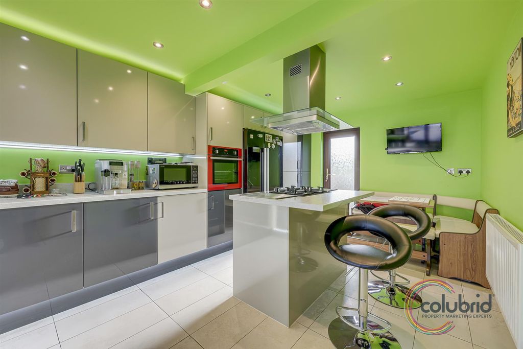 Property photo 2 of 21 0G1A3246-0G1A3250.Jpg