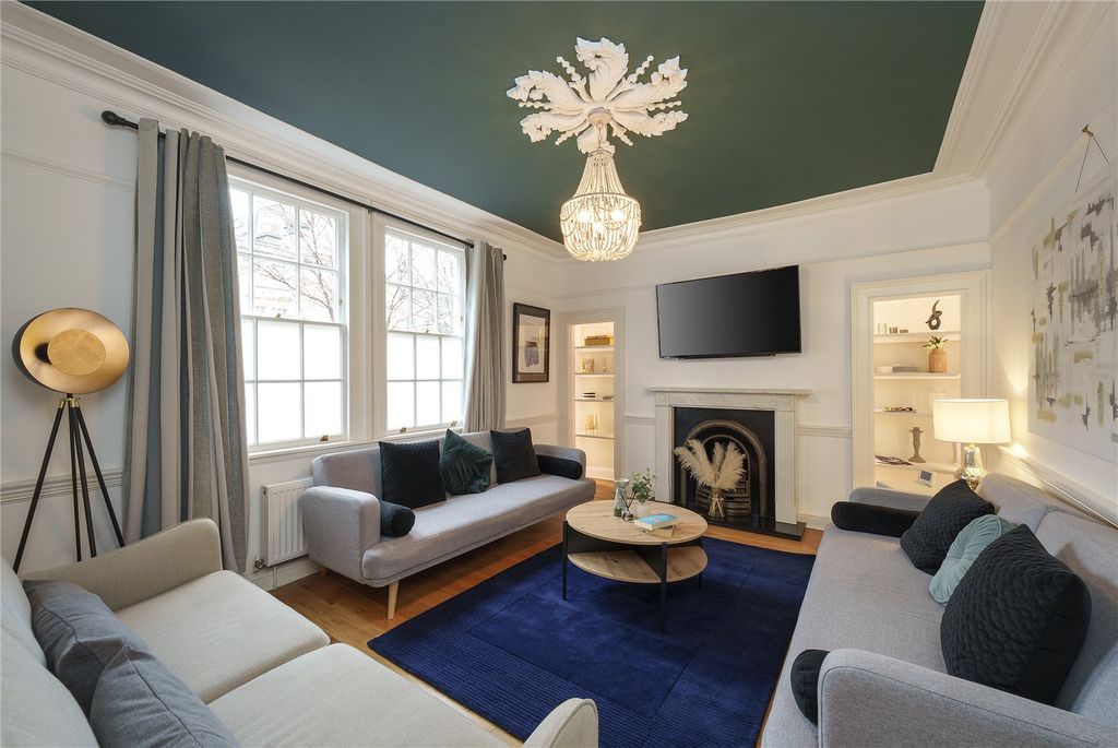 Property photo 3 of 17 Reception Room