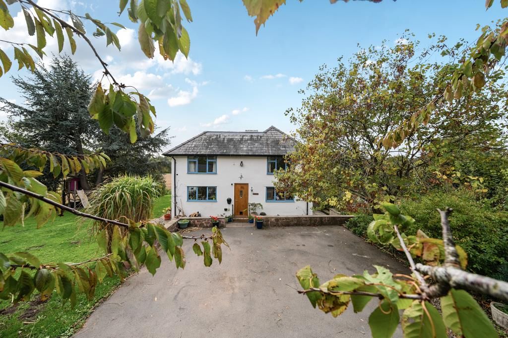 Property photo 1 of 29 Front Aspect