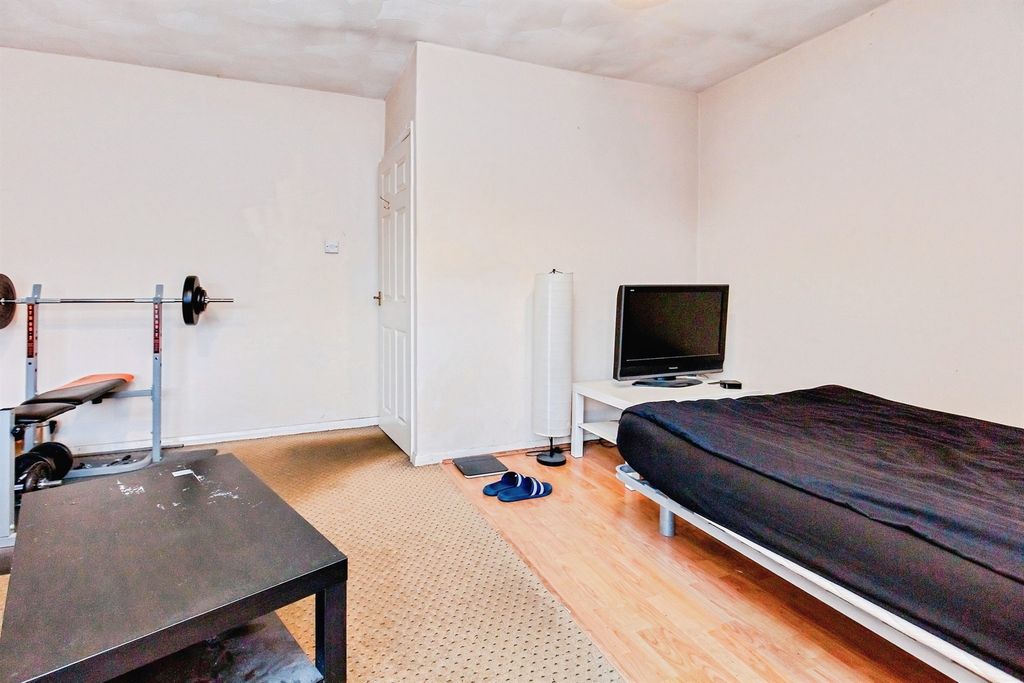 Additional image 13 of 2 bed flat for saleCora Road, Kettering NN16