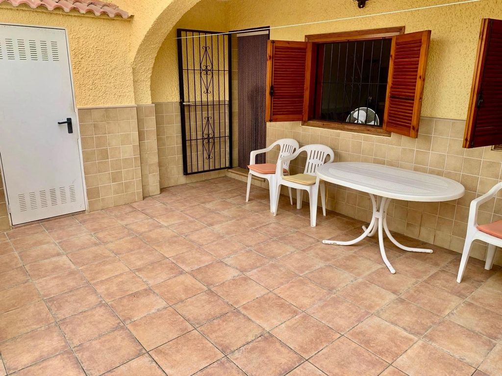 Property photo 2 of 29