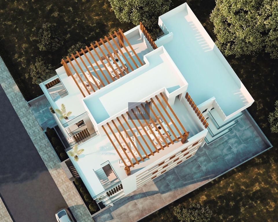 Property photo 2 of 3