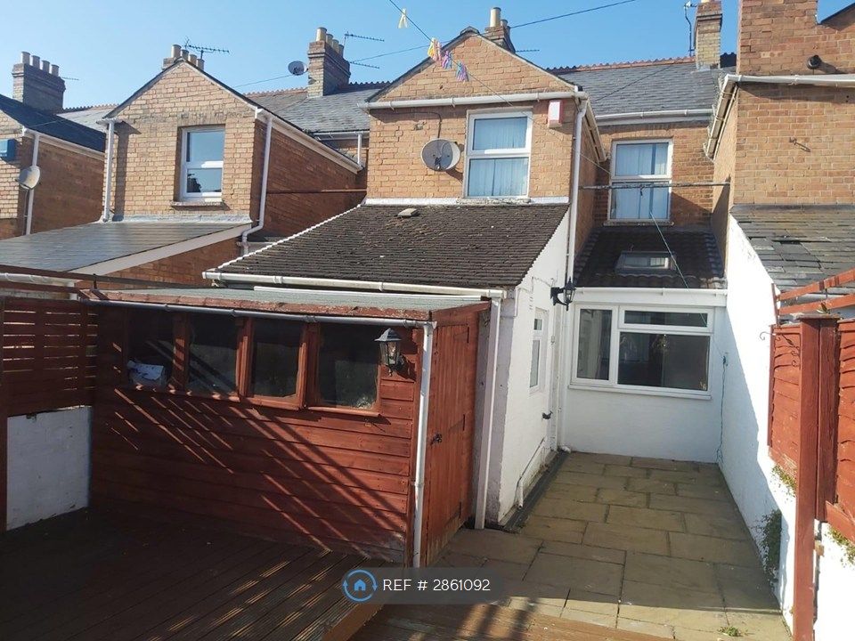 Property photo 3 of 17