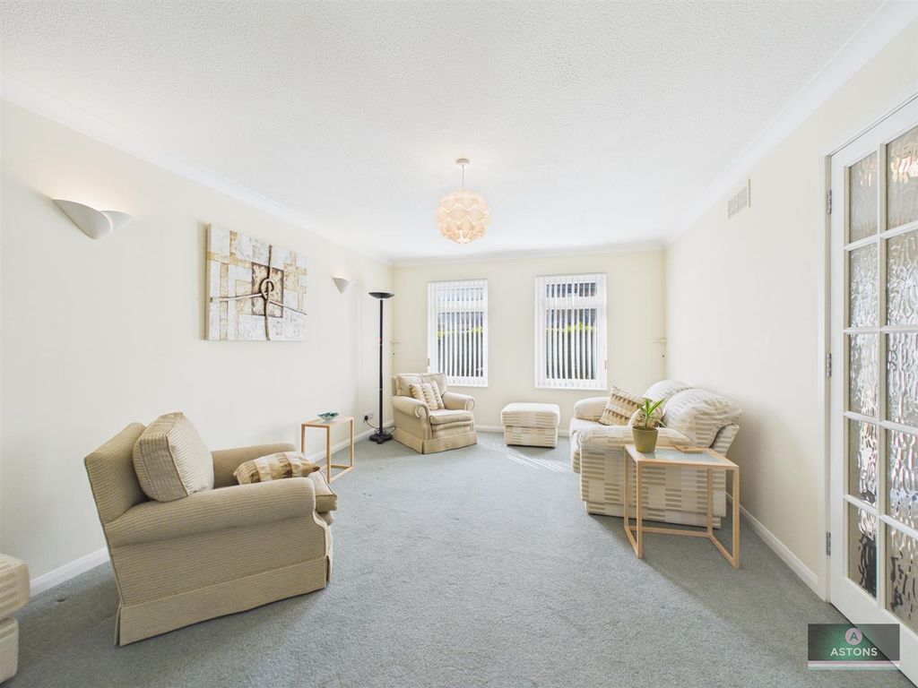 Property photo 2 of 15 Cam02067G0-Pr0249-Still003.Jpg