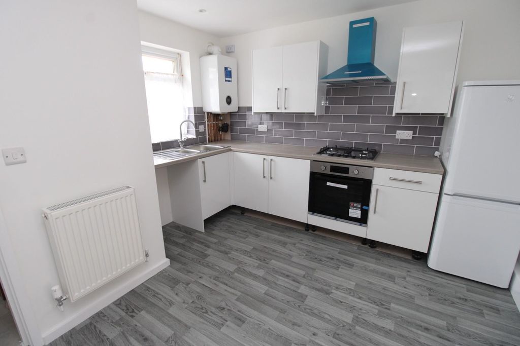 Property photo 2 of 10 Img_1595.Jpg