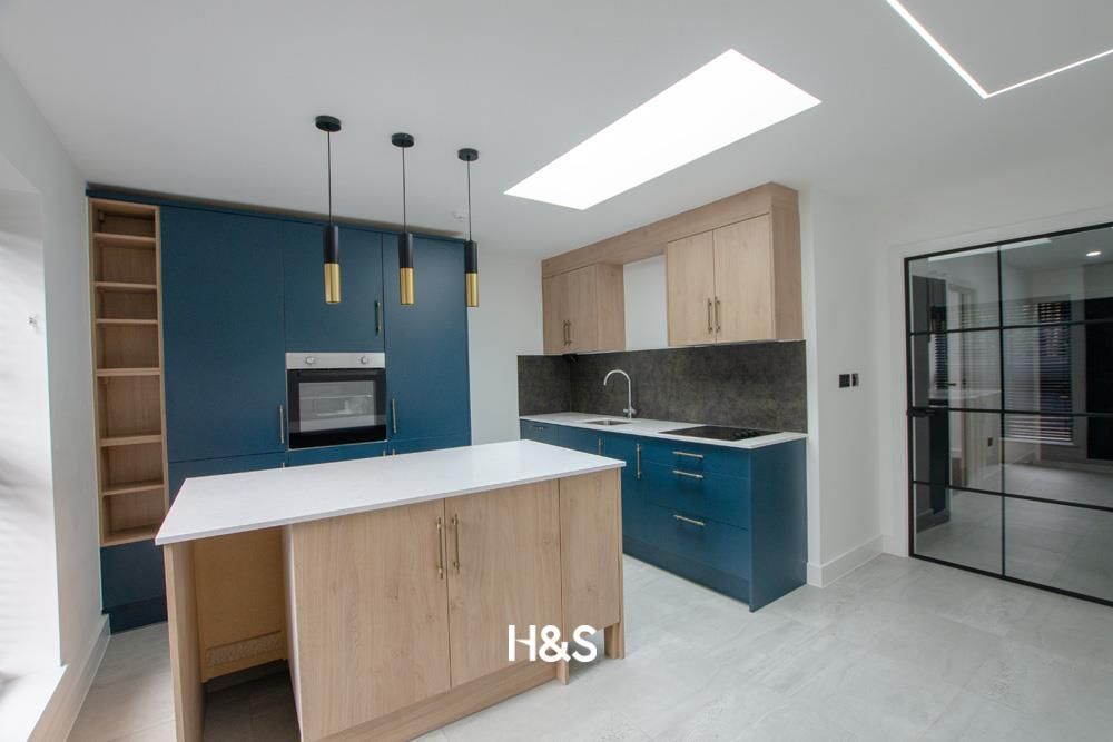 Property photo 3 of 5 Diner.Jpg