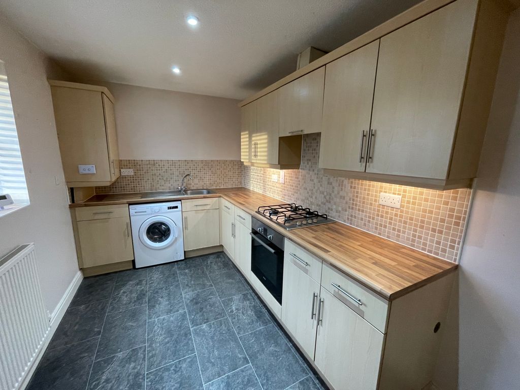 Property photo 1 of 11 Kitchen Diner 