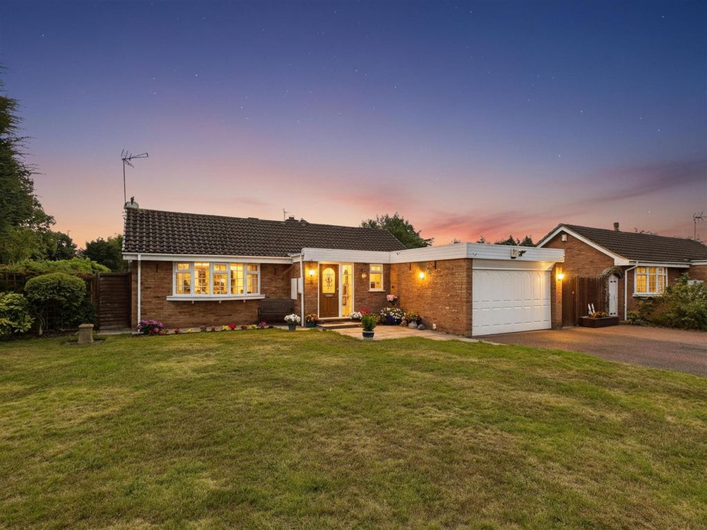 Property photo 1 of 22 3636A528-6846-4Db3-9856-1c21Fbdcd073.Jpeg