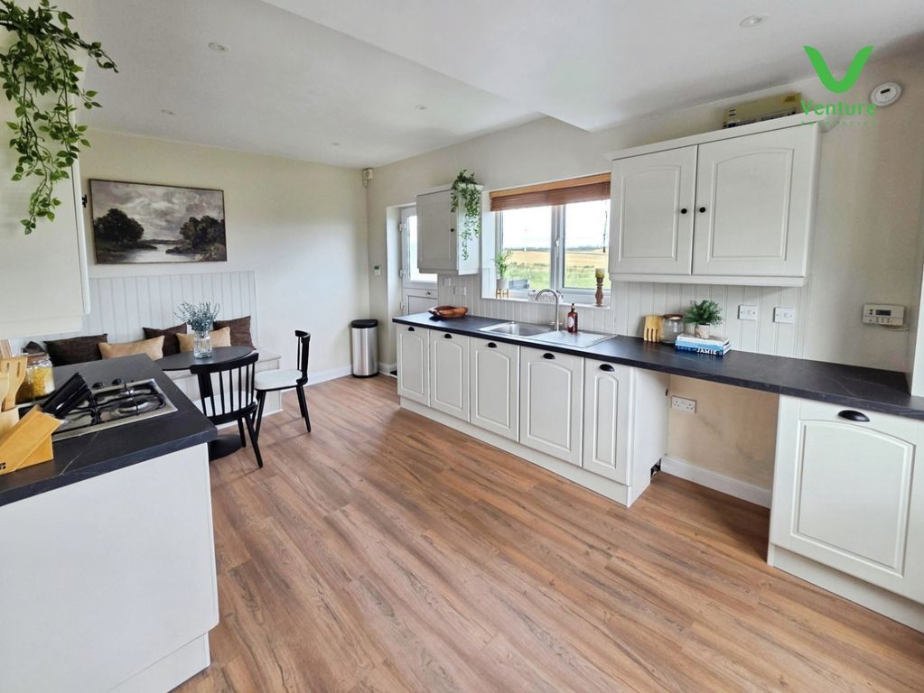 Property photo 3 of 21 Pbox-Img.Jpg