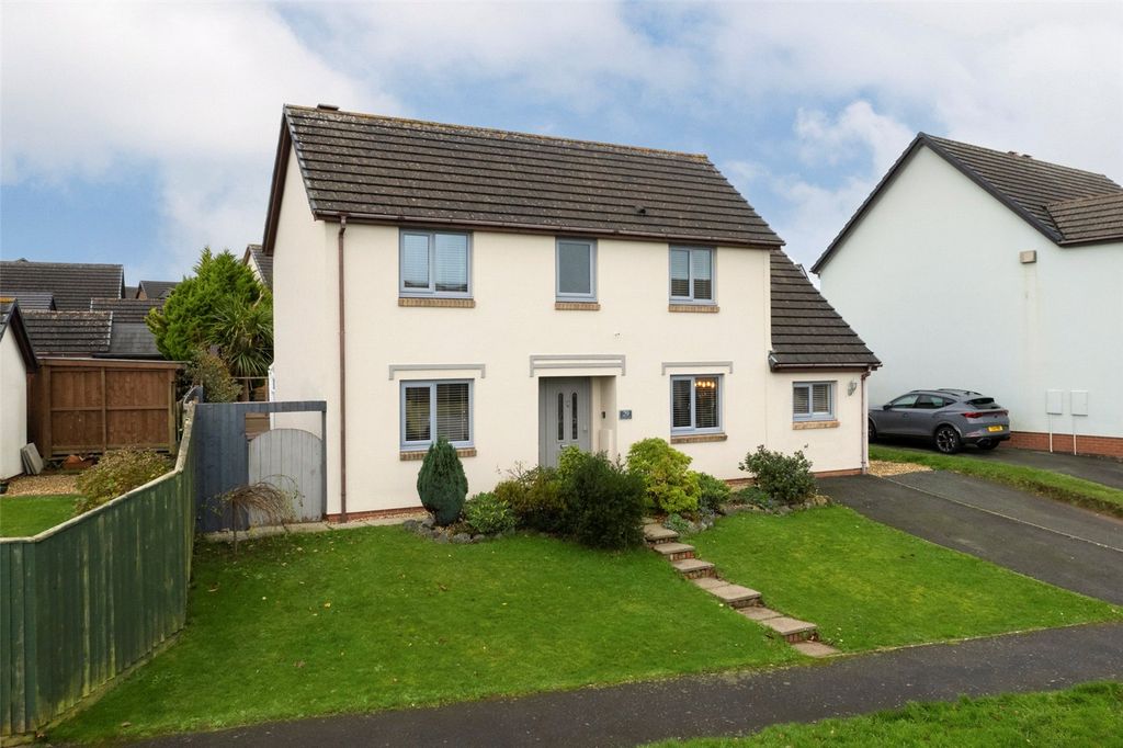 Property photo 1 of 24 Picture No. 32