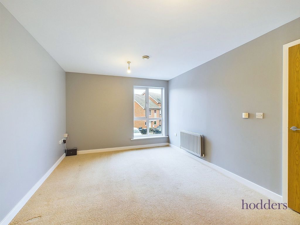 Property photo 3 of 12 Picture No. 02