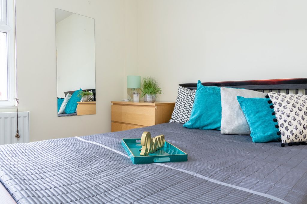 Property photo 2 of 14 A Beautifully Arranged Double Bedroom Featuring A ...