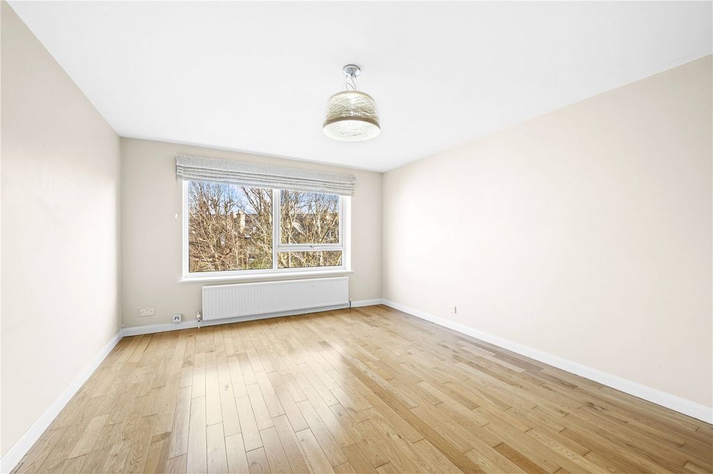 Property photo 1 of 10 Picture No. 08