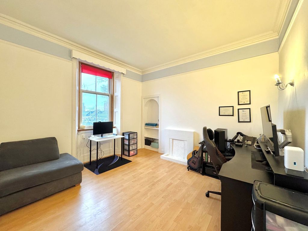 Additional image 11 of 3 bed flat for sale51 Dalblair Road, Ayr KA7