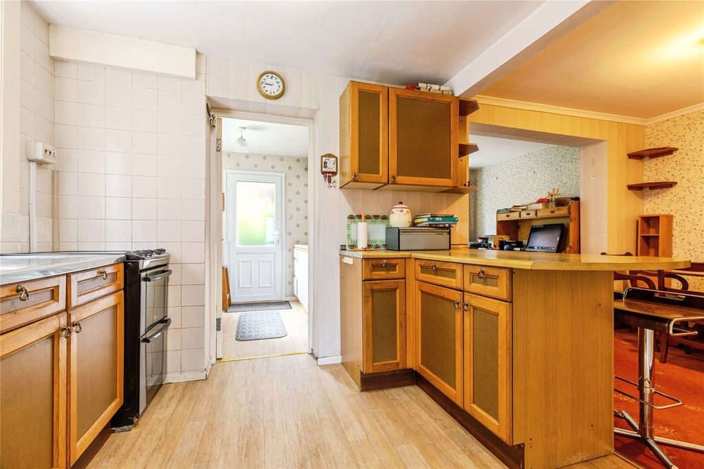 Property photo 3 of 20 Picture No. 23