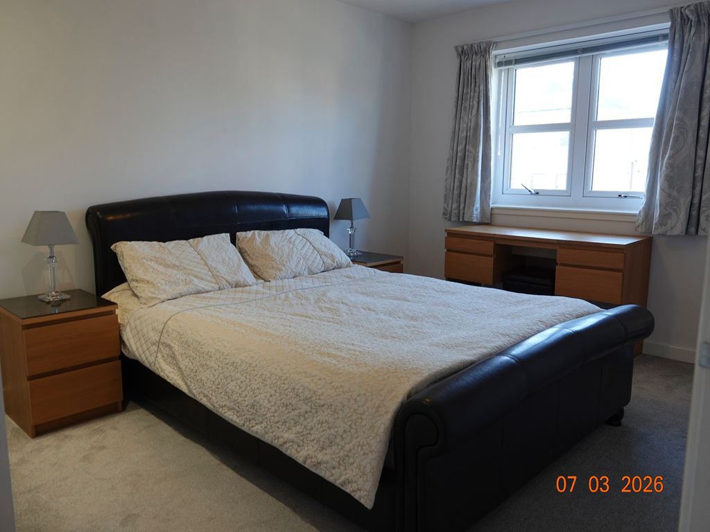 Property photo 3 of 8 Main Bedroom