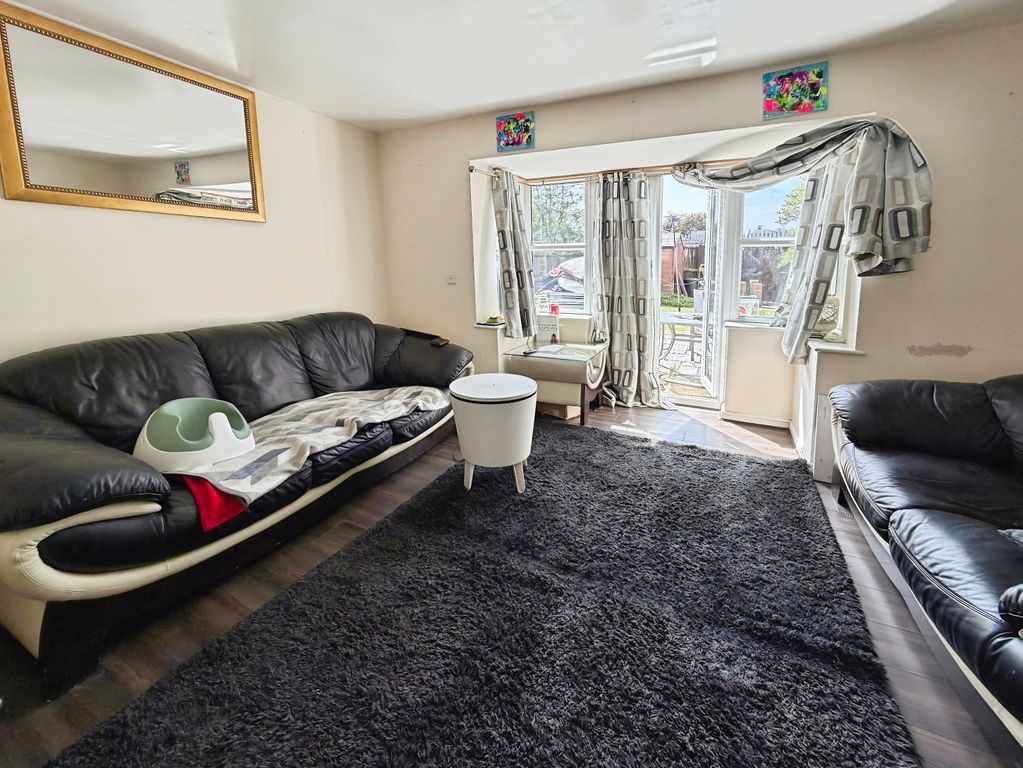 Property photo 3 of 27 4771d419-Img_1883