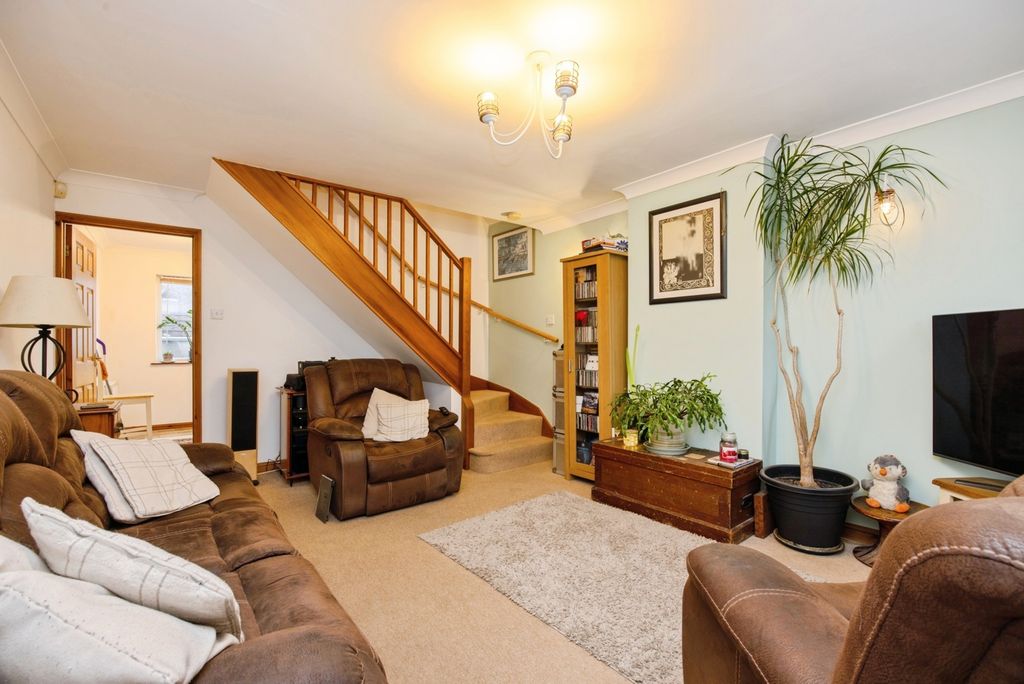 Property photo 2 of 16 Pbox-Img.Jpg