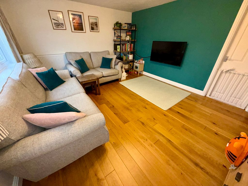 Property photo 2 of 12