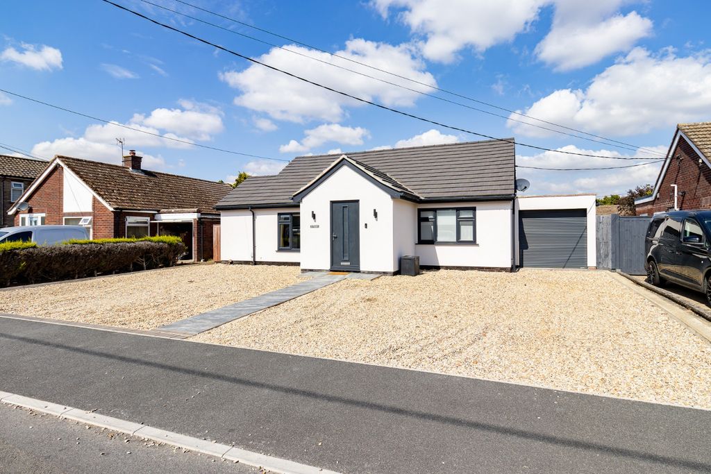 Property photo 1 of 27 5421221