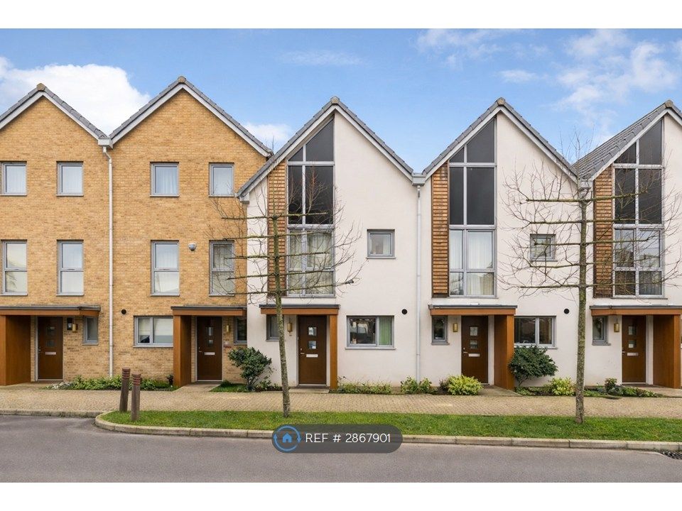 Property photo 1 of 9 Front House View