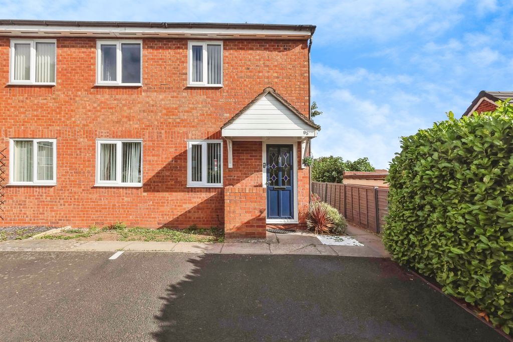 Property photo 1 of 17