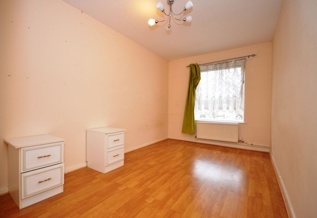 Property photo 2 of 6 Gallery