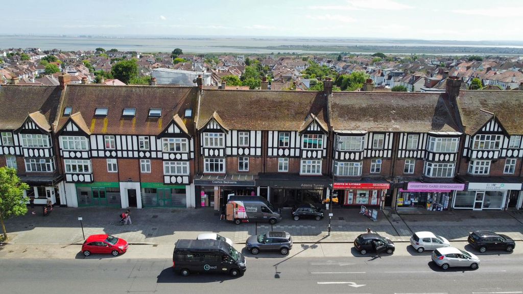 Property photo 2 of 13 4283204