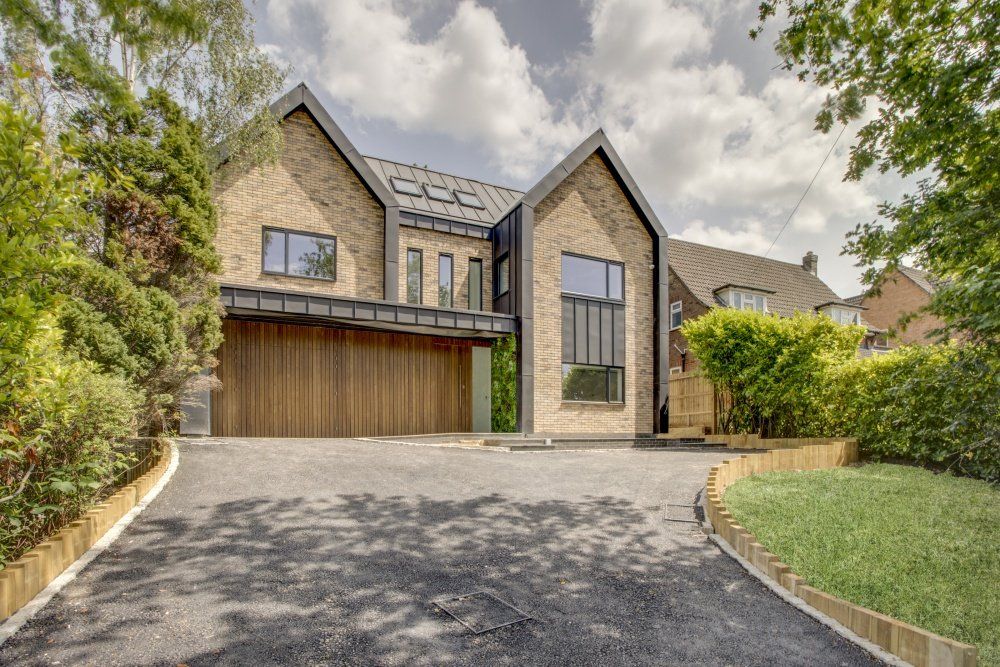 6 bed detached house to rentUplands Close, Gerrards Cross, Buckinghamshire SL9