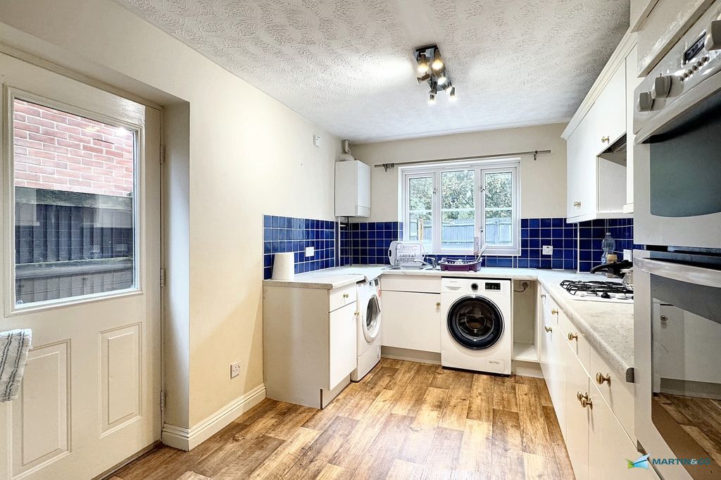 Property photo 3 of 15 Img_2756