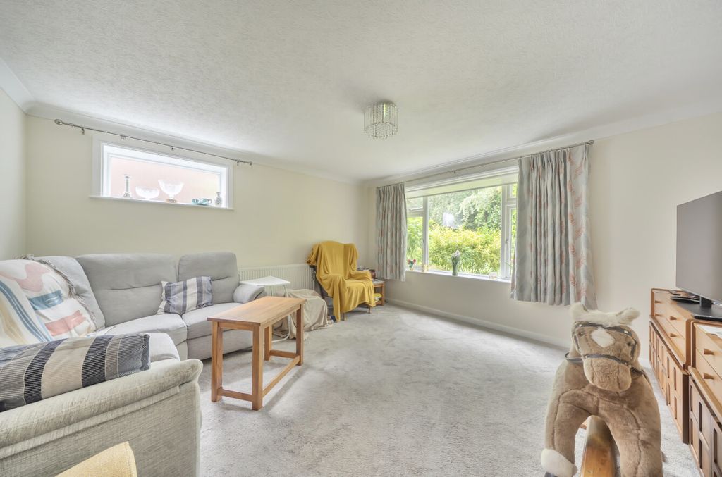 Property photo 2 of 28 1476848-5-6A2Ad97...