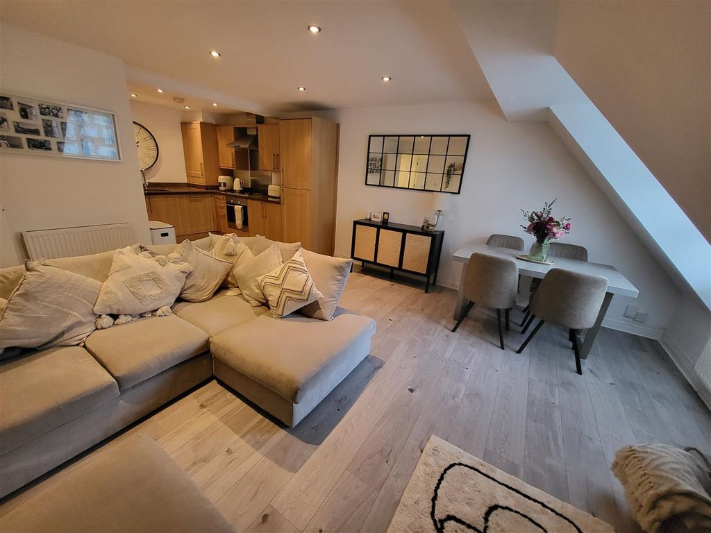 Property photo 3 of 7 20230331_144412.Jpg