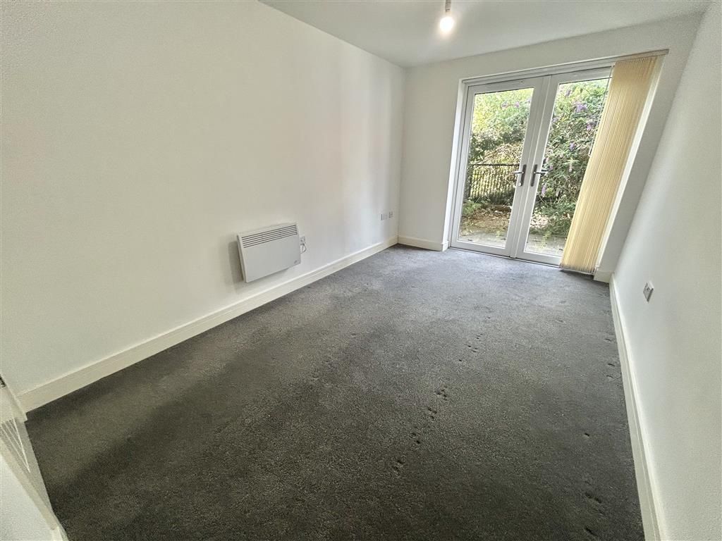 Property photo 3 of 12 Image