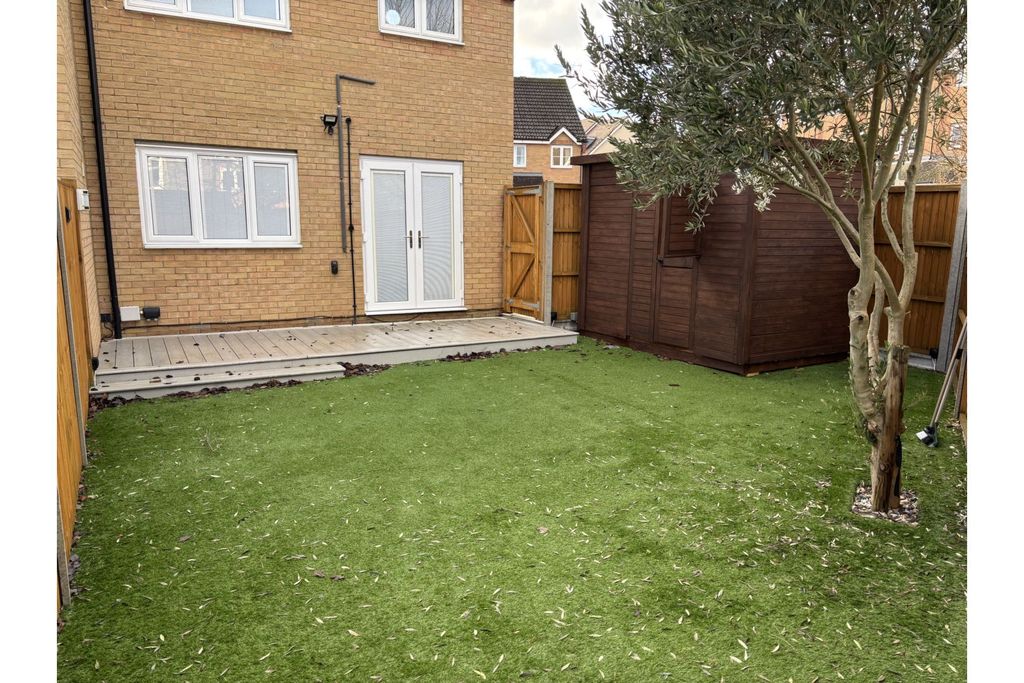 Property photo 2 of 11 Rear Garden