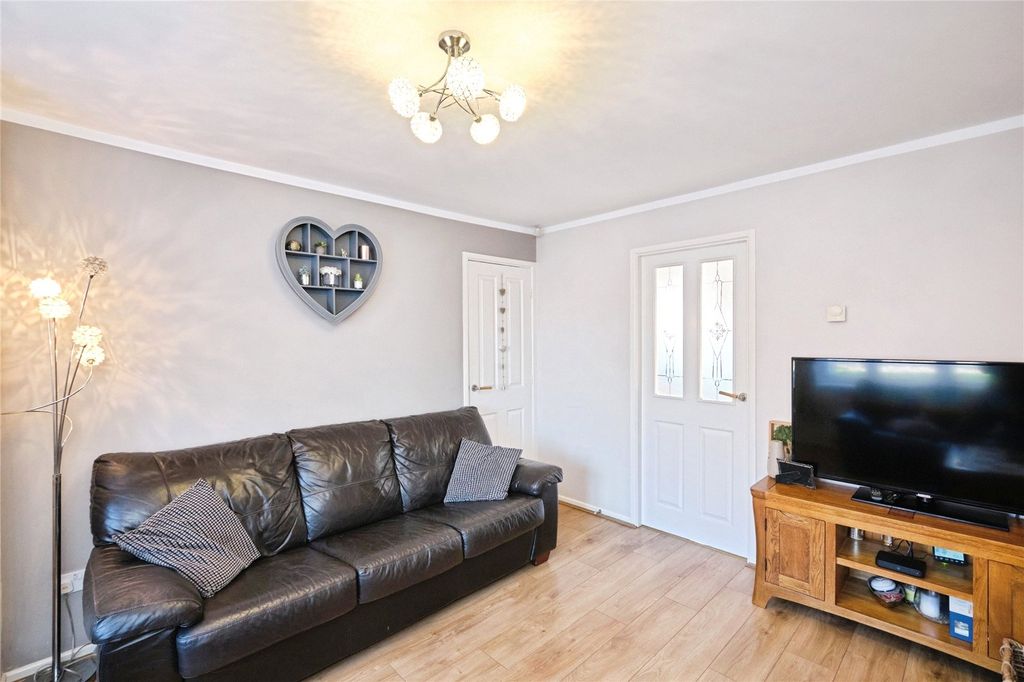 Property photo 2 of 16 Picture No. 20