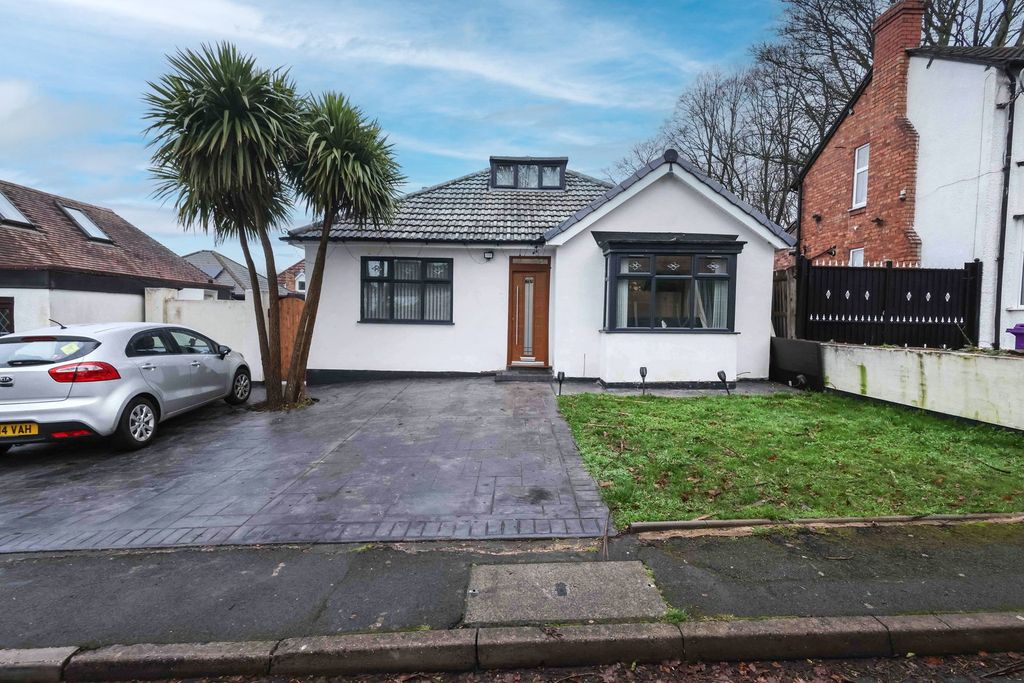 Property photo 1 of 9