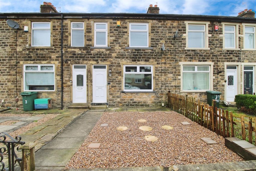 Property photo 1 of 16 External