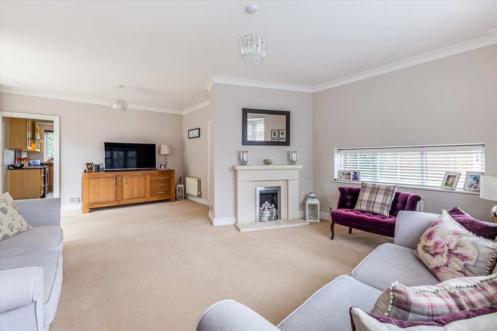 Property photo 2 of 29 Image