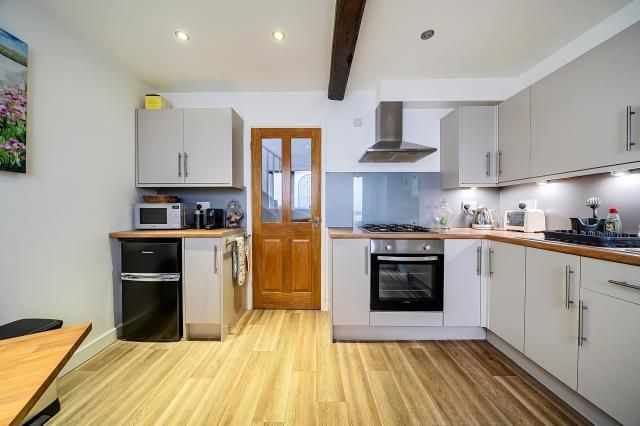 Property photo 1 of 13 Kitchen
