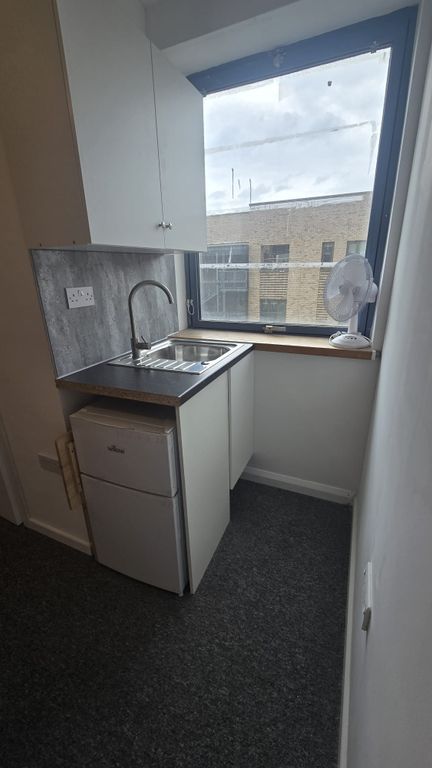 Property photo 2 of 4