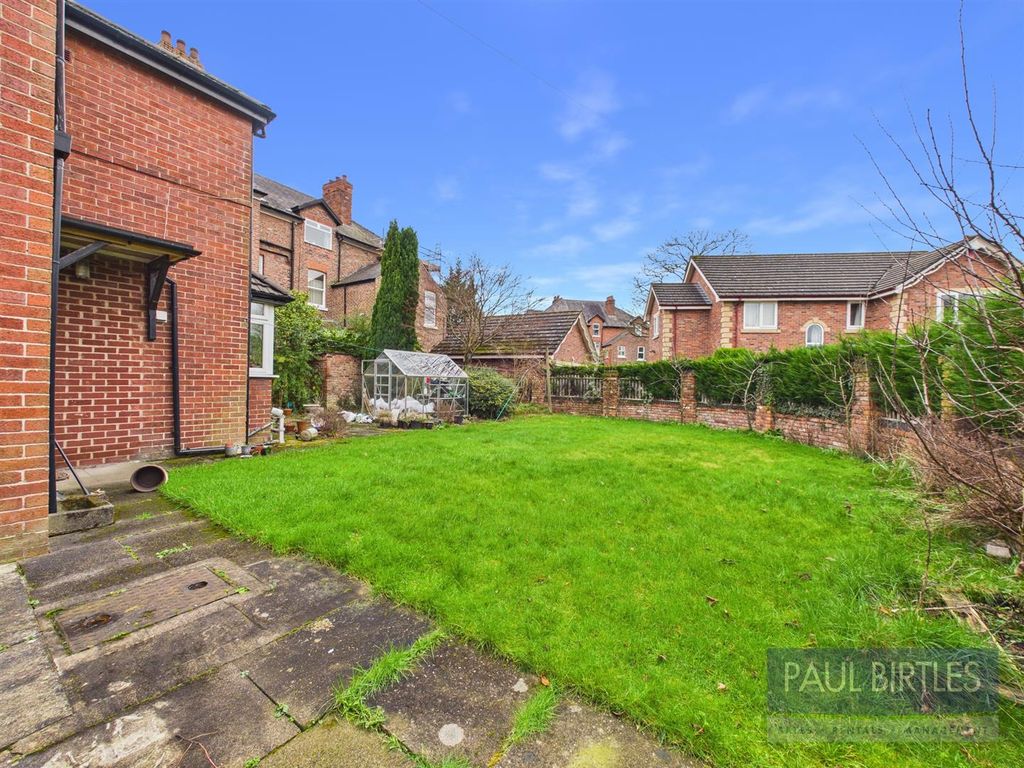 Property photo 2 of 16 Cam04378G0-Pr0296-Still027.Jpg