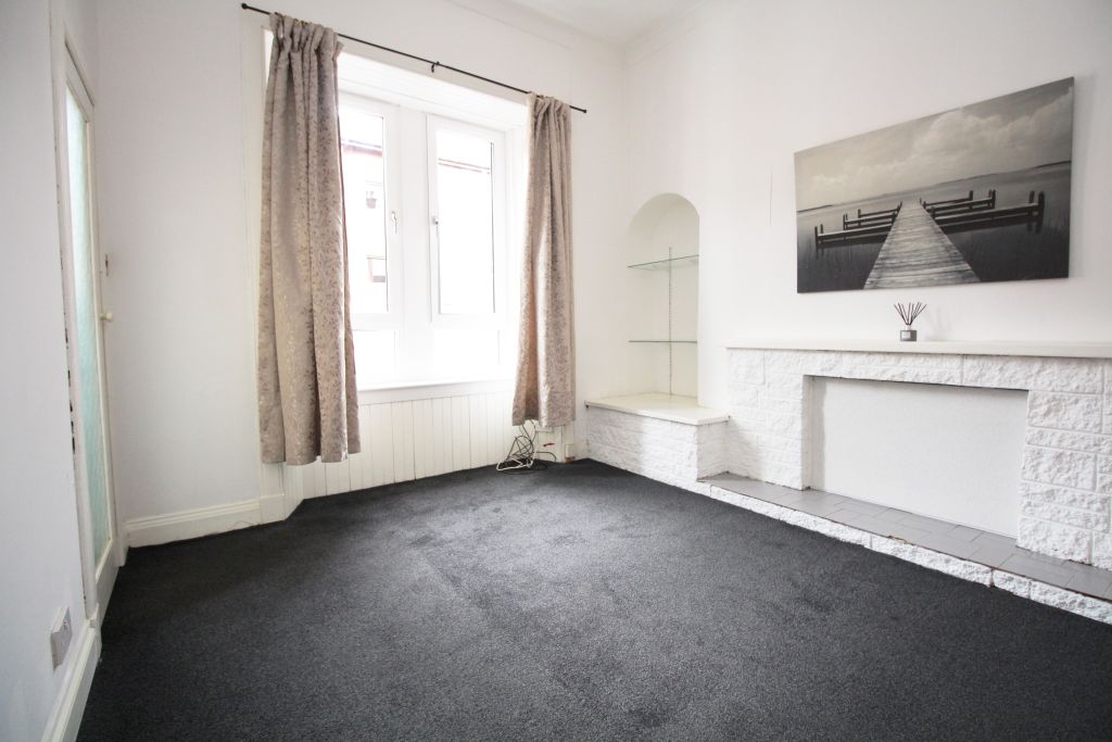 Property photo 2 of 8 Photo 2