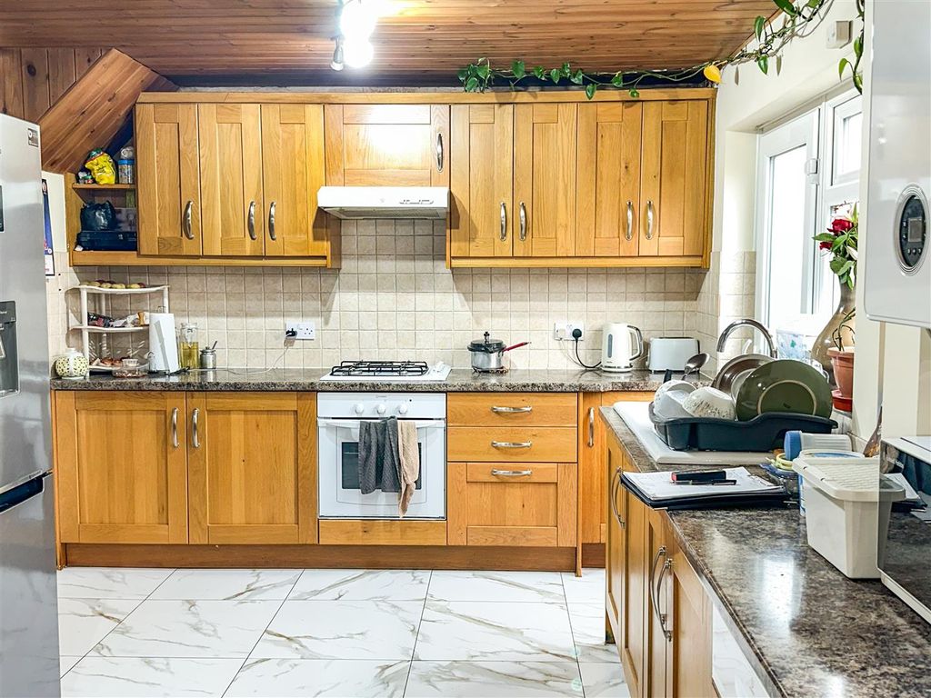 Property photo 3 of 10 19-01-2026__16-26-03_Img_9448.Zhblu.Jpg