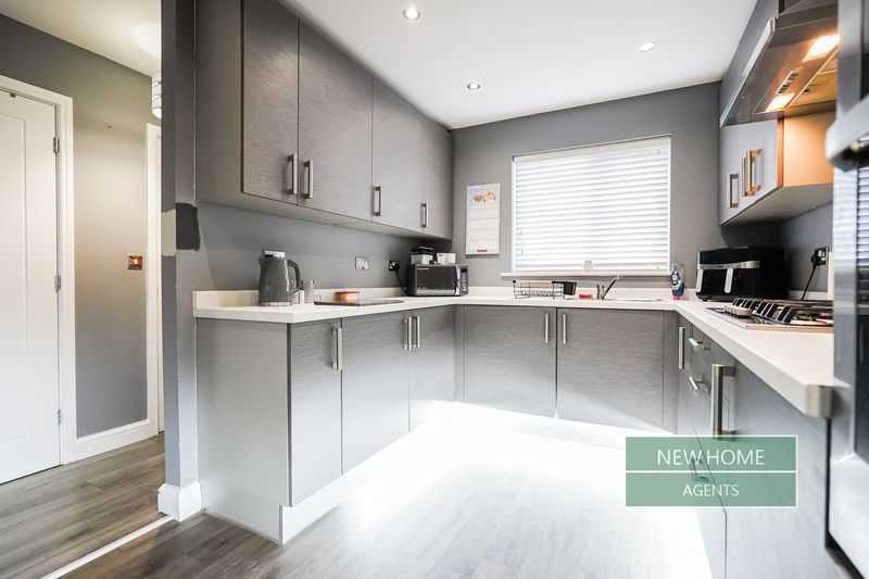 Property photo 3 of 26 Photo 21