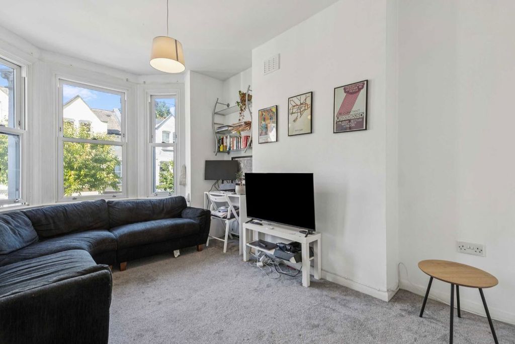 Property photo 2 of 4
