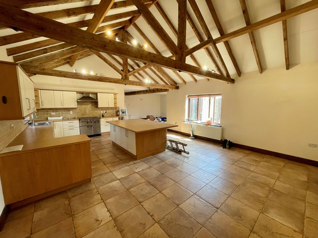 Property photo 3 of 23 View