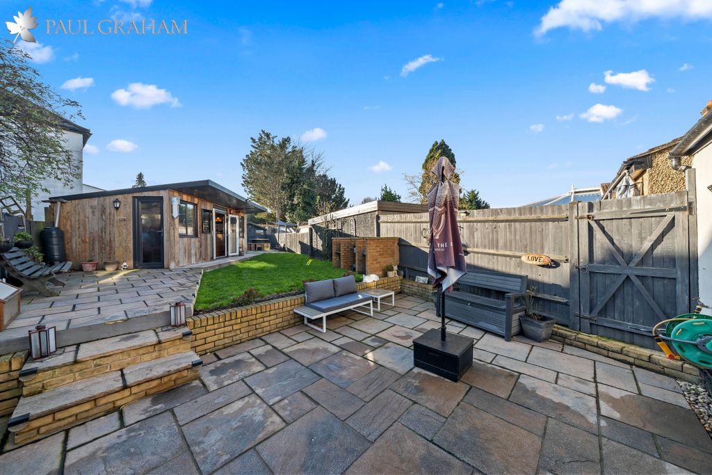 Property photo 2 of 26 Dsc08878