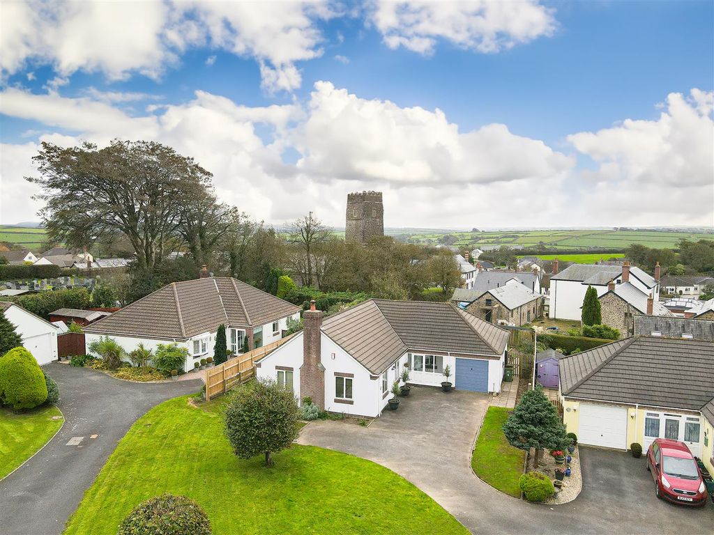 Property photo 1 of 33