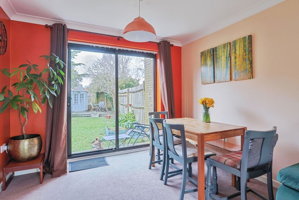 Property photo 3 of 18 Pbox-Img.Jpg